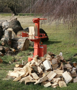 Solutions for Your Land: Discover the tools and services you need to manage your woodlot, including modern attachments, safety gear, and expert consulting.